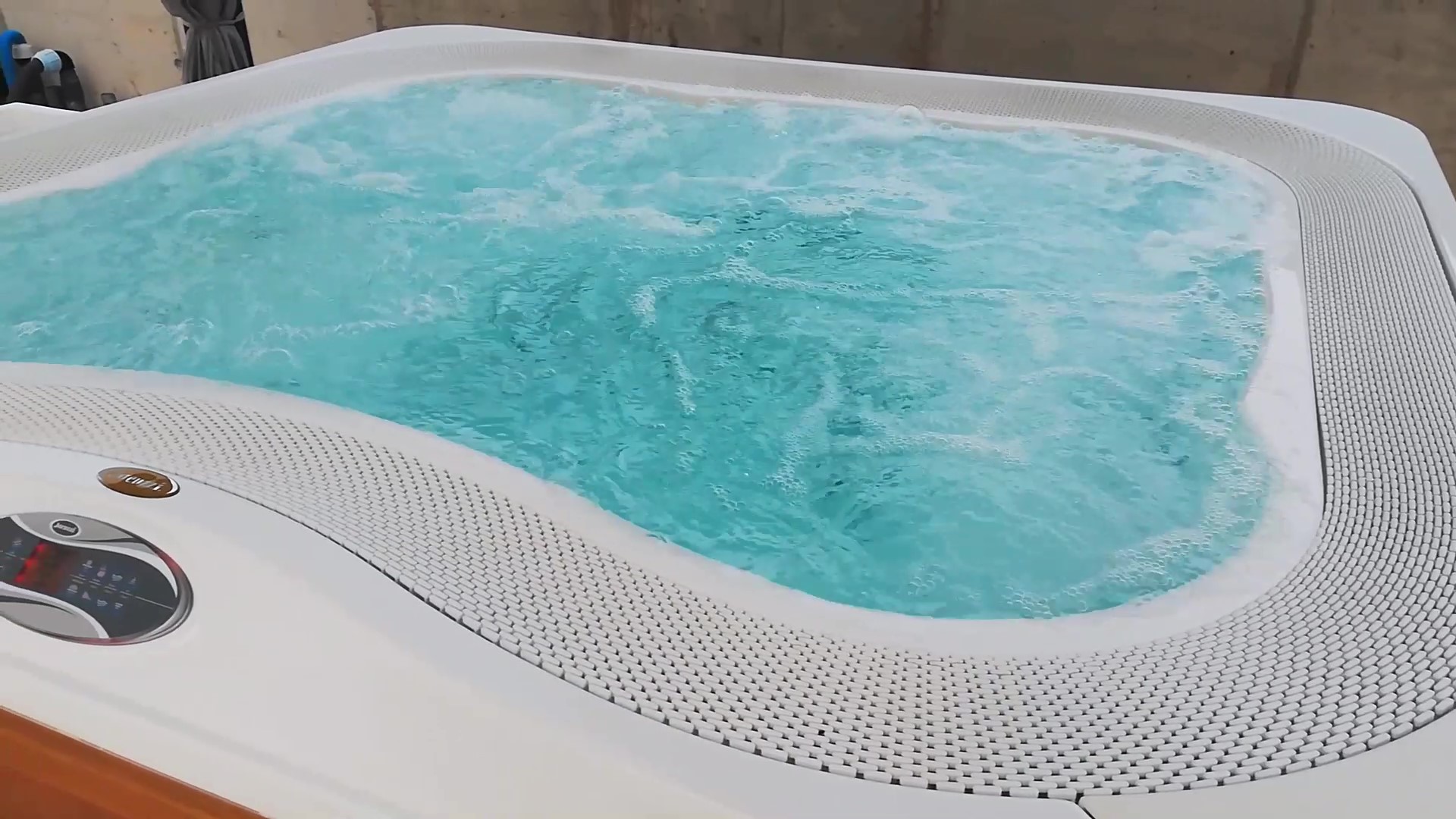 JACUZZI Moment